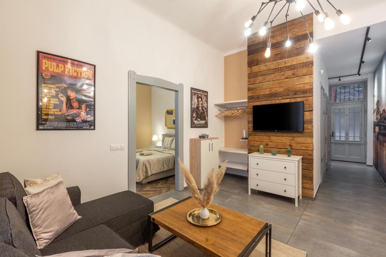 בודפשט Central Quentin Home With Sauna Next To The New York Cafe מראה חיצוני תמונה